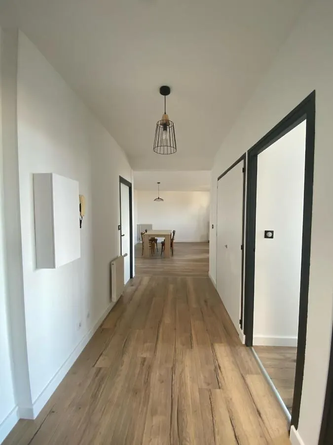 Appartement T2 centre de Thonon avec vue lac France