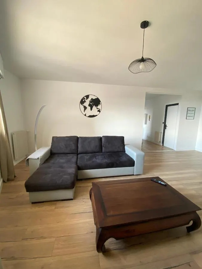 T2 Centre De Thonon Avec Vue Lac Apartment 0*, Thonon-les-Bains